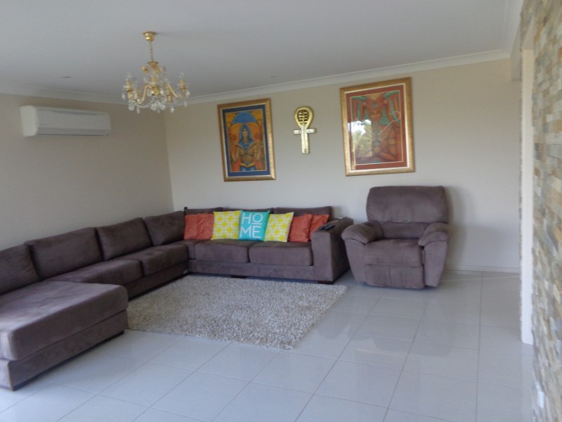 103 Leechs Gully Rd, Tenterfield NSW 2372