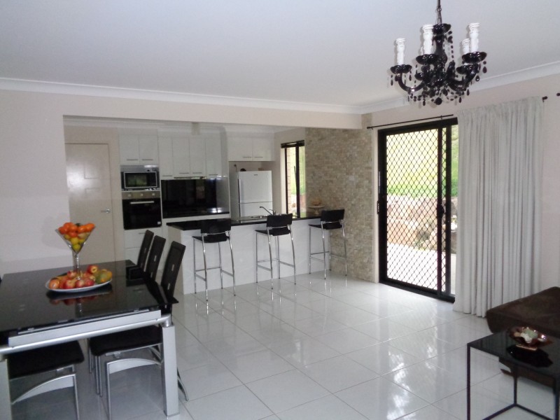 103 Leechs Gully Rd, Tenterfield NSW 2372