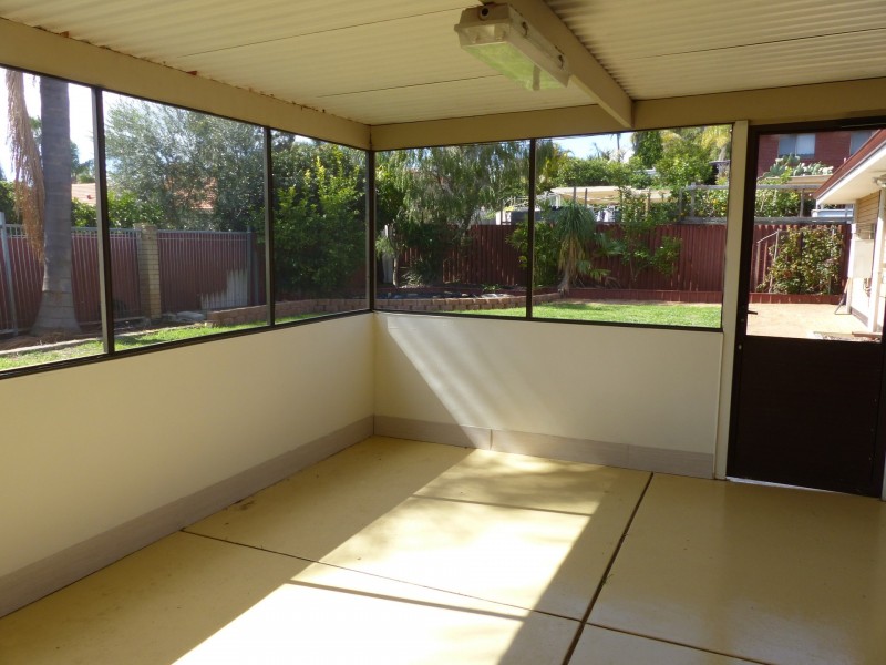10 Turret Road, Willetton WA 6155