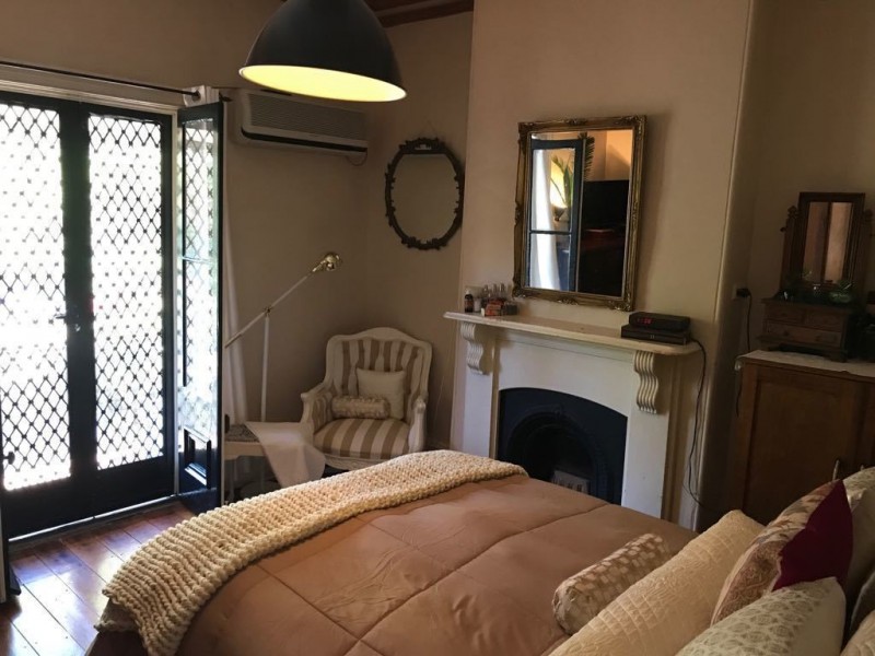 100 The Boulevarde, Dulwich Hill NSW 2203