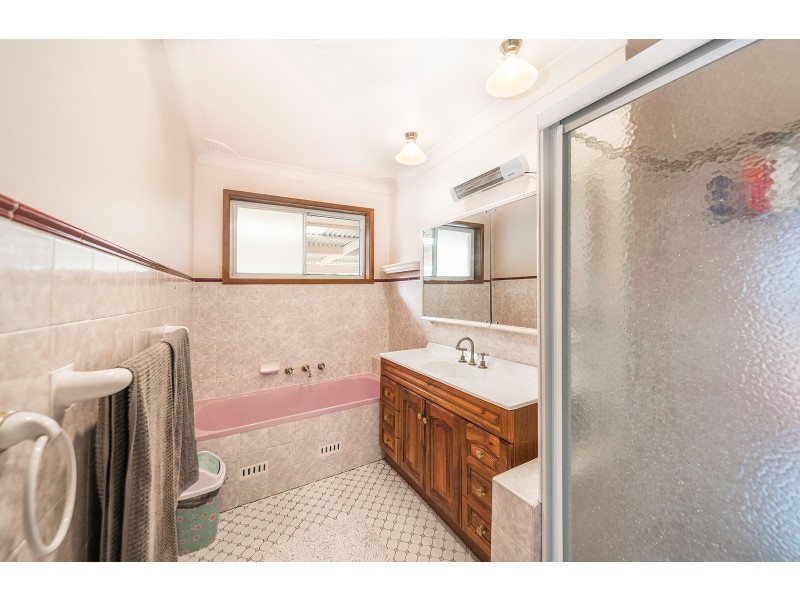 15 Hill Street, Picton NSW 2571