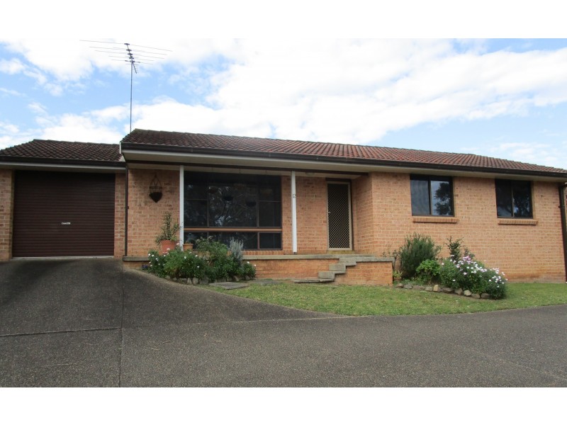 12/21 Lagonda Drive, Ingleburn NSW 2565