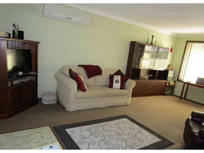 12/21 Lagonda Drive, Ingleburn NSW 2565