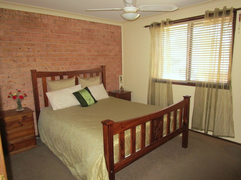 12/21 Lagonda Drive, Ingleburn NSW 2565