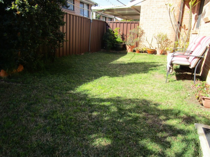 12/21 Lagonda Drive, Ingleburn NSW 2565