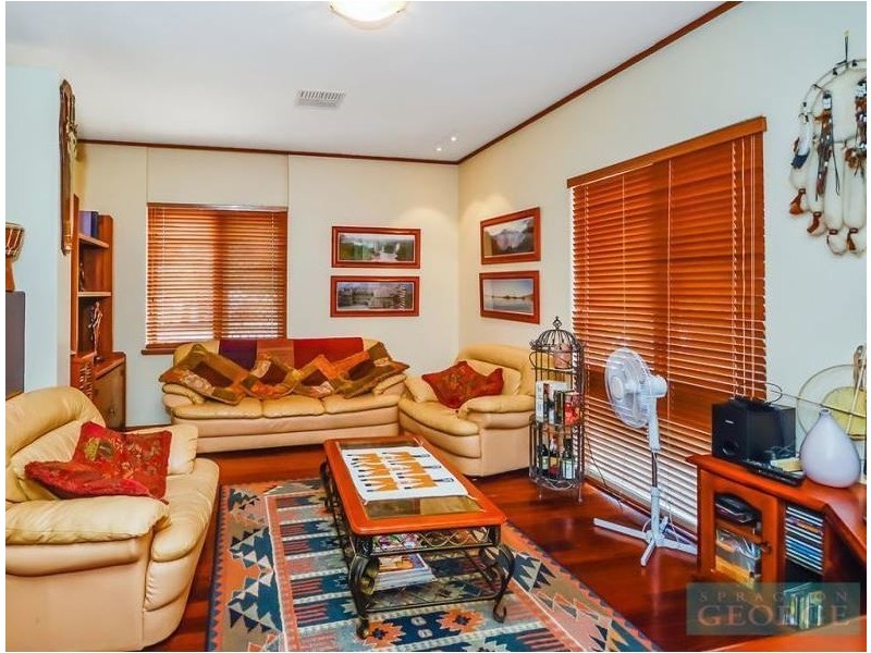 2 Aberdare Way, Warwick WA 6024