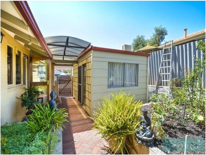 2 Aberdare Way, Warwick WA 6024