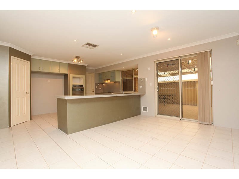 3 Maidstone Parade, Secret Harbour WA 6173