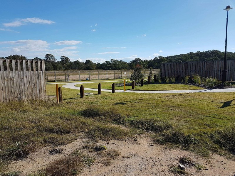 27 Freedom Cresent, South Ripley QLD 4306