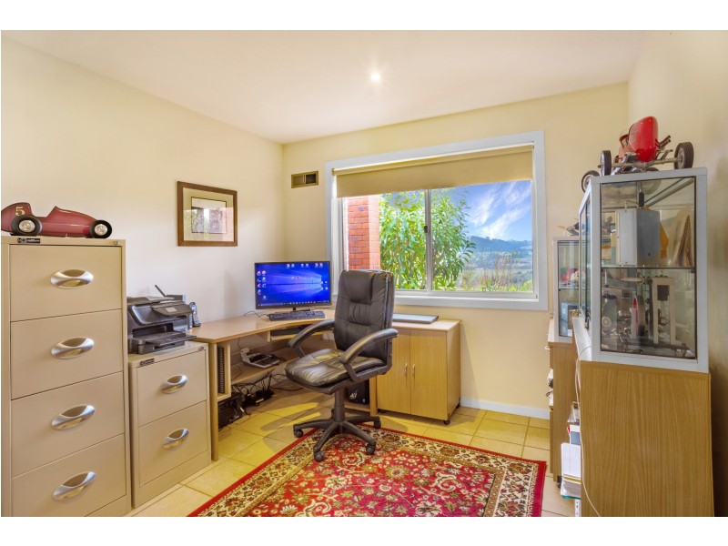 13 Antonio Close, Tawonga VIC 3697