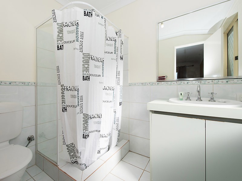 13 Truslove Close, Willagee WA 6156