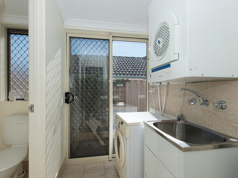 13 Truslove Close, Willagee WA 6156