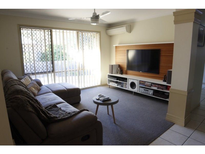 13 Parkside Place, Forest Lake QLD 4078