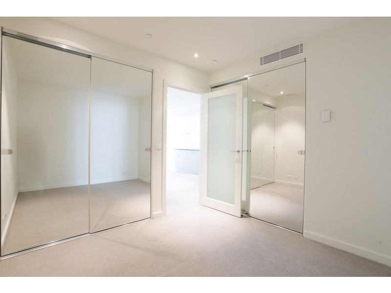 6A/8 Waterside Place, Docklands VIC 3008