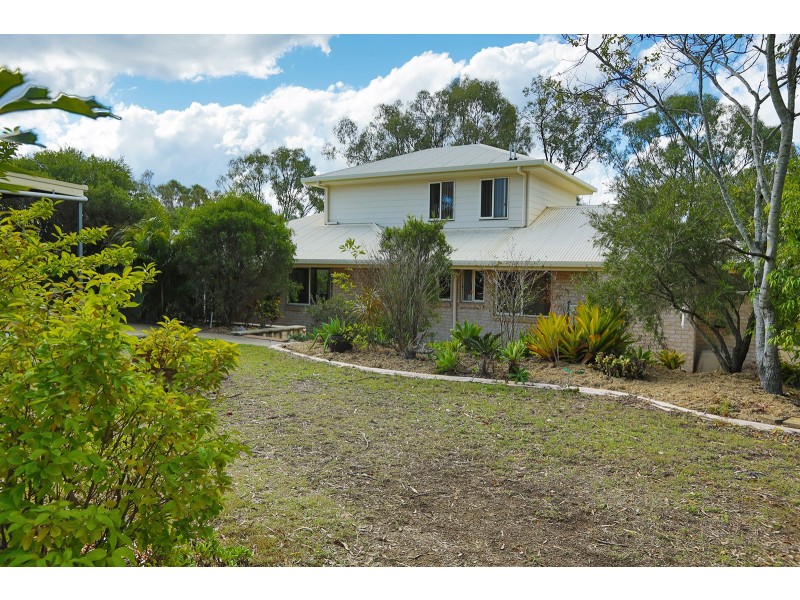 18 Flora Drive, Beecher QLD 4680