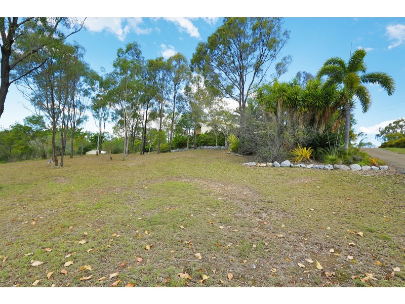 18 Flora Drive, Beecher QLD 4680