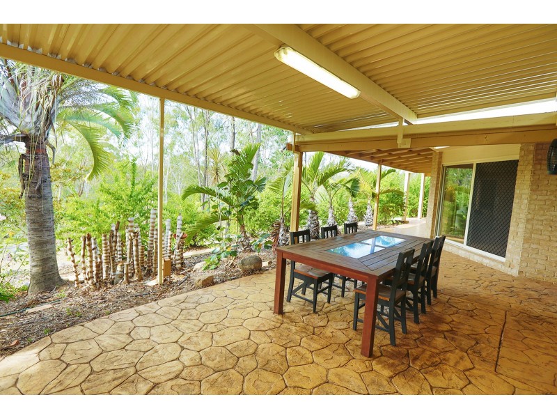 18 Flora Drive, Beecher QLD 4680