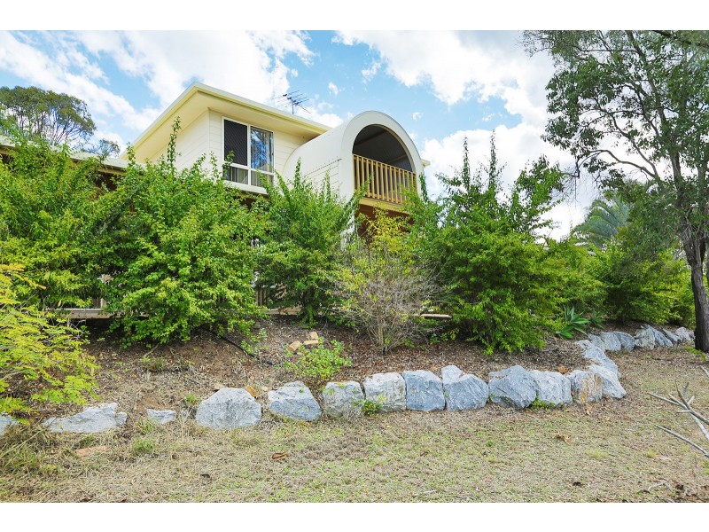 18 Flora Drive, Beecher QLD 4680