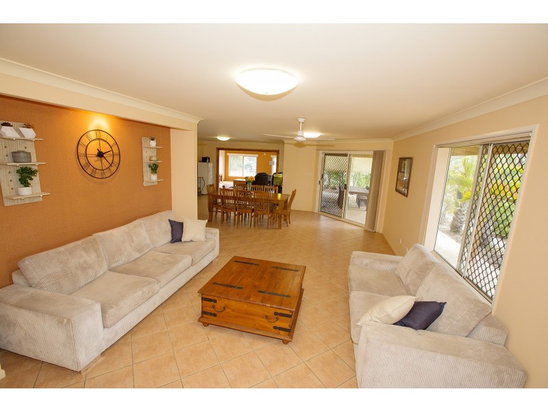 18 Flora Drive, Beecher QLD 4680