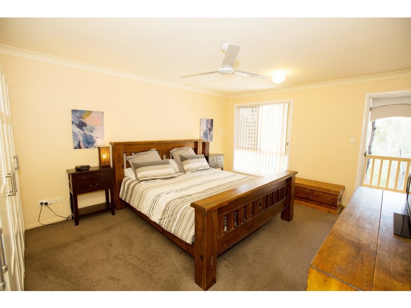 18 Flora Drive, Beecher QLD 4680