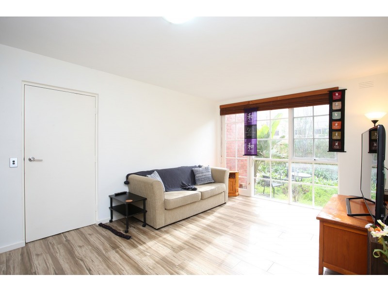 2/270 Nepean Highway, Seaford VIC 3198