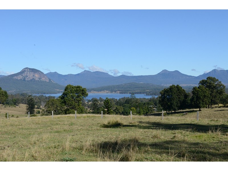 363 Tunstall Rd, Charlwood QLD 4309