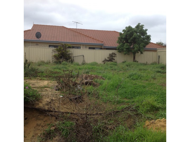 Lot Lot 402, 30 Castro Reale Blvd, Sinagra WA 6065