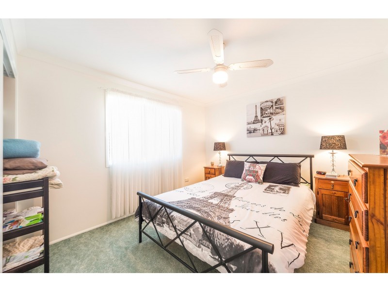 25 Sheraton Circuit, Bomaderry NSW 2541