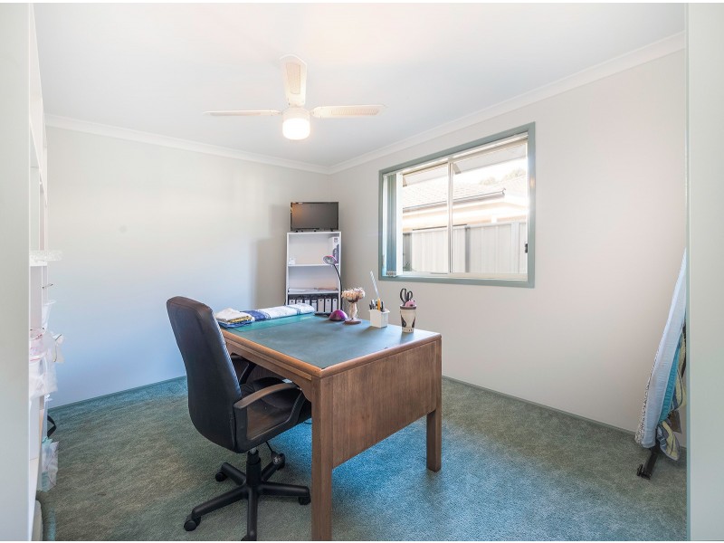 25 Sheraton Circuit, Bomaderry NSW 2541