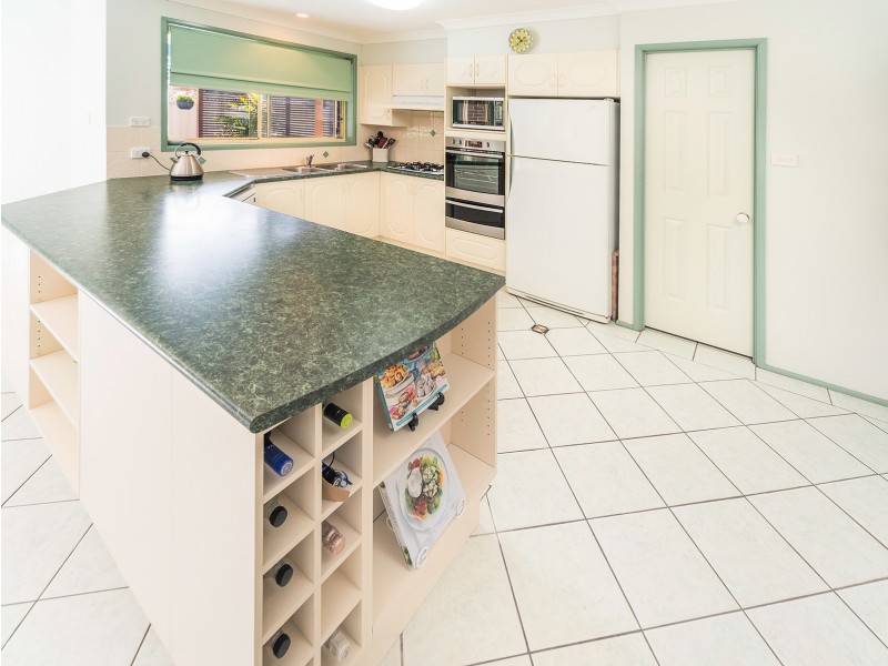 25 Sheraton Circuit, Bomaderry NSW 2541