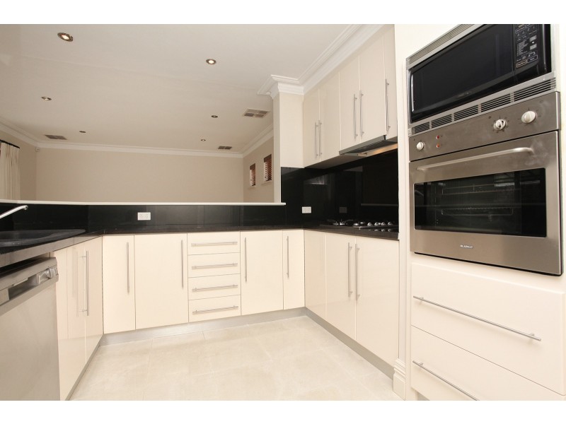 4A Alston Avenue, Como WA 6152