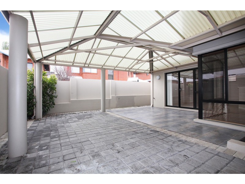 4A Alston Avenue, Como WA 6152