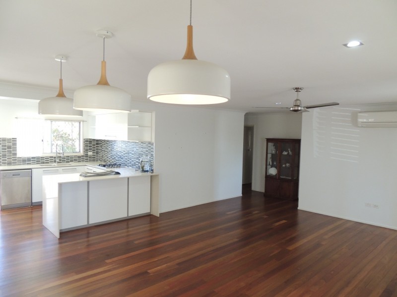 60 Kershaw Street, Park Avenue QLD 4701