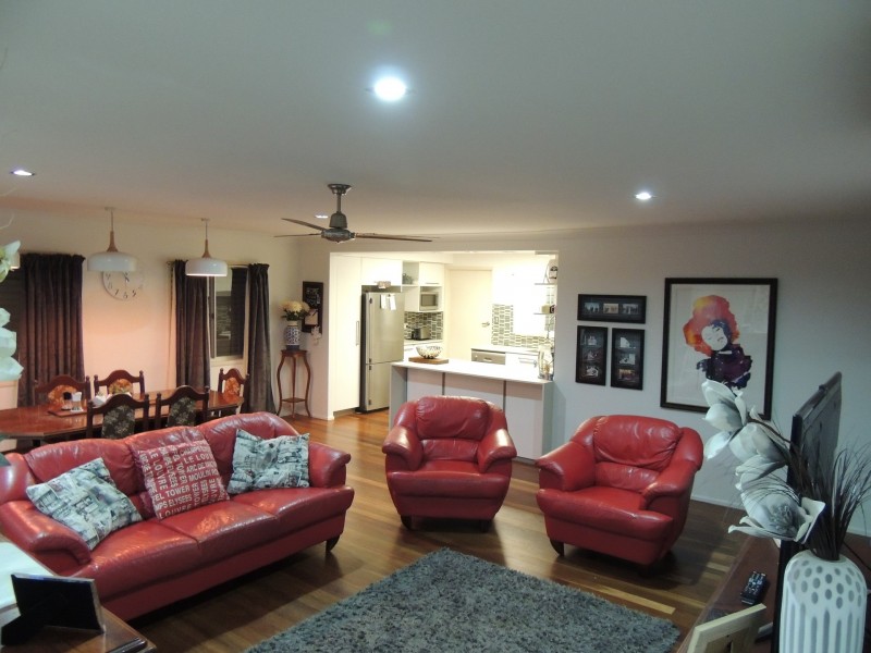 60 Kershaw Street, Park Avenue QLD 4701