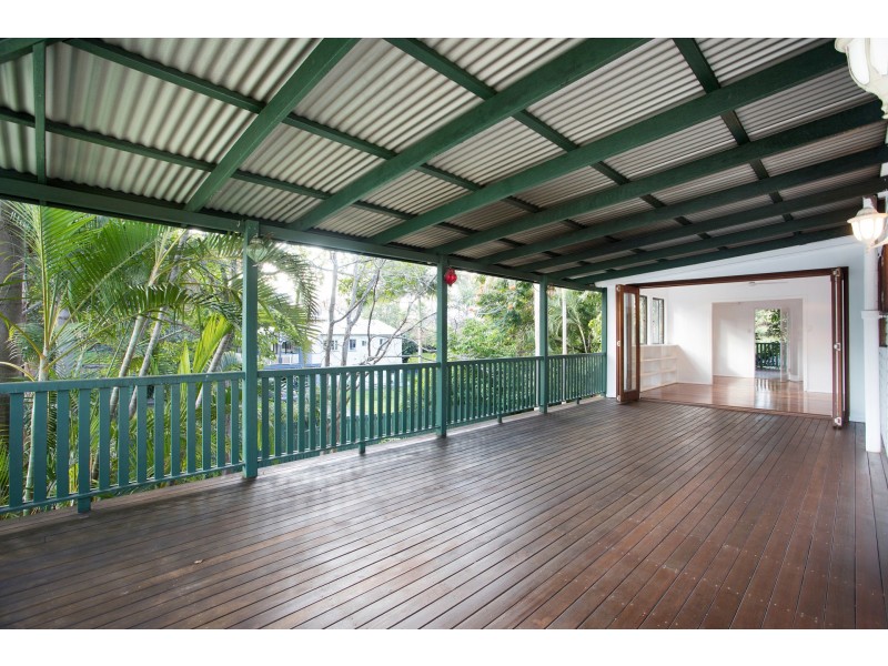 23 Rockbourne Terrace, Paddington QLD 4064