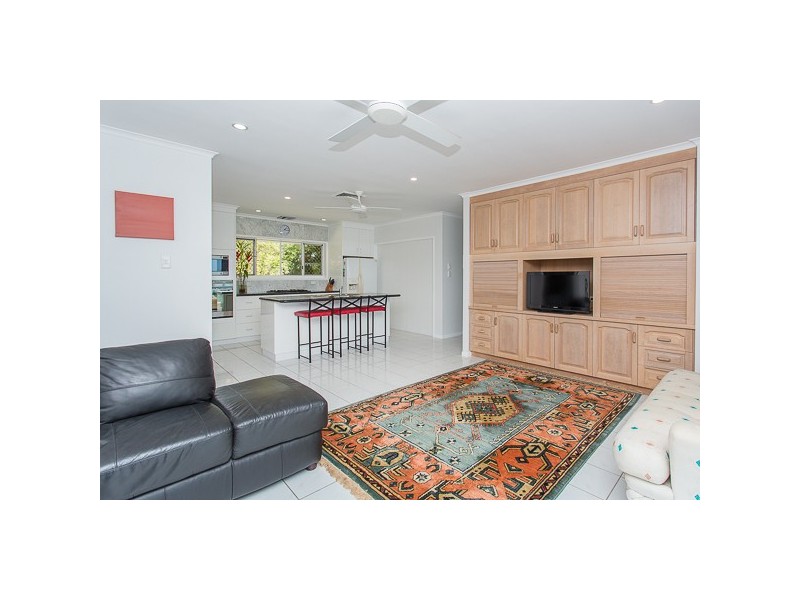 70 Admiral Drive, Dolphin Heads QLD 4740