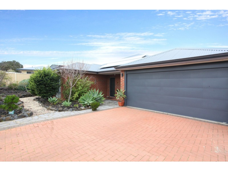 2 Galway Boulevard, Australind WA 6233