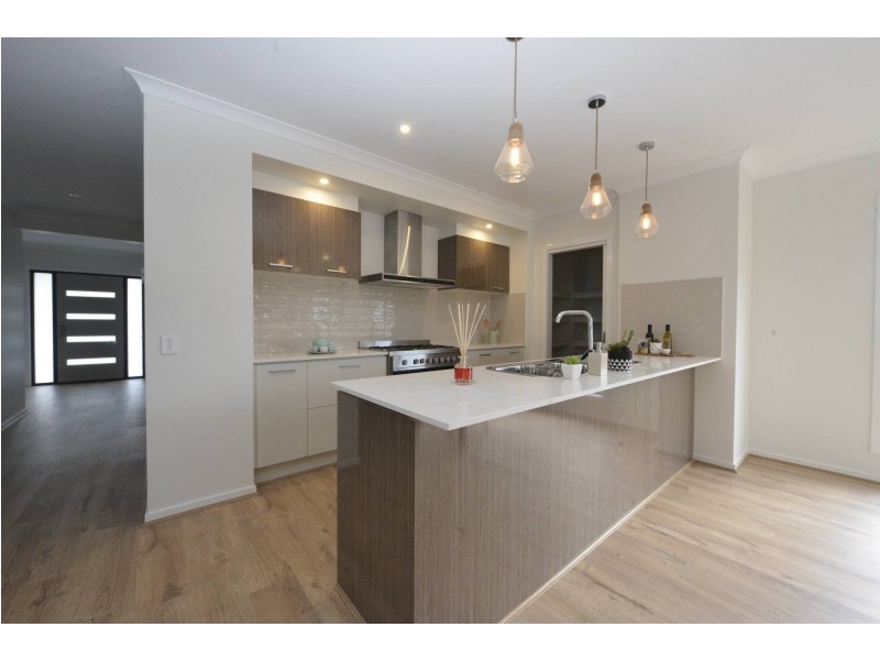 20 Silverwood Parade, Ocean Grove VIC 3226