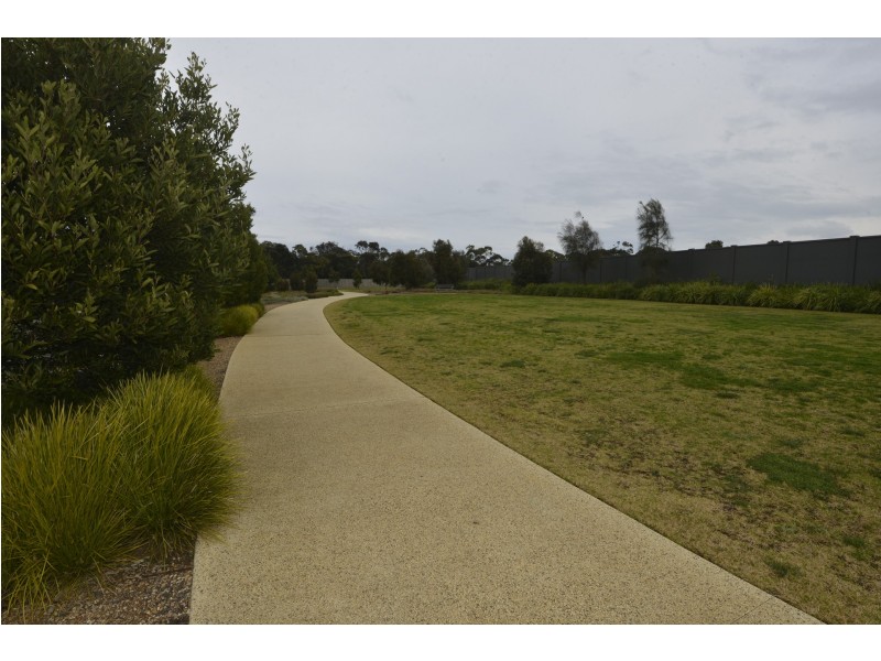 20 Silverwood Parade, Ocean Grove VIC 3226