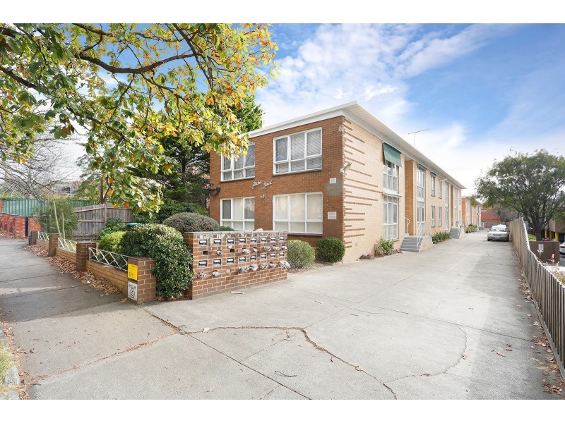 12/12 Fletcher Street, Essendon VIC 3040