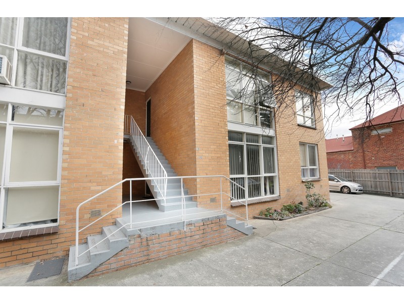 12/12 Fletcher Street, Essendon VIC 3040