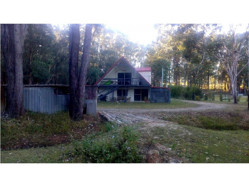 16A/B Lily Pad Lane, Emerald Beach NSW 2456
