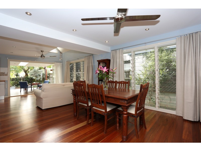 95 Adam Street, Wynnum QLD 4178