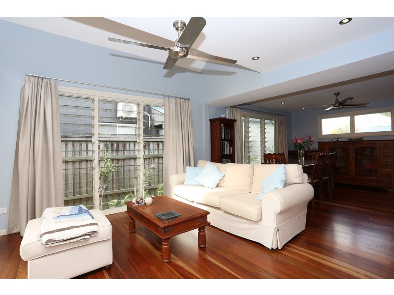 95 Adam Street, Wynnum QLD 4178