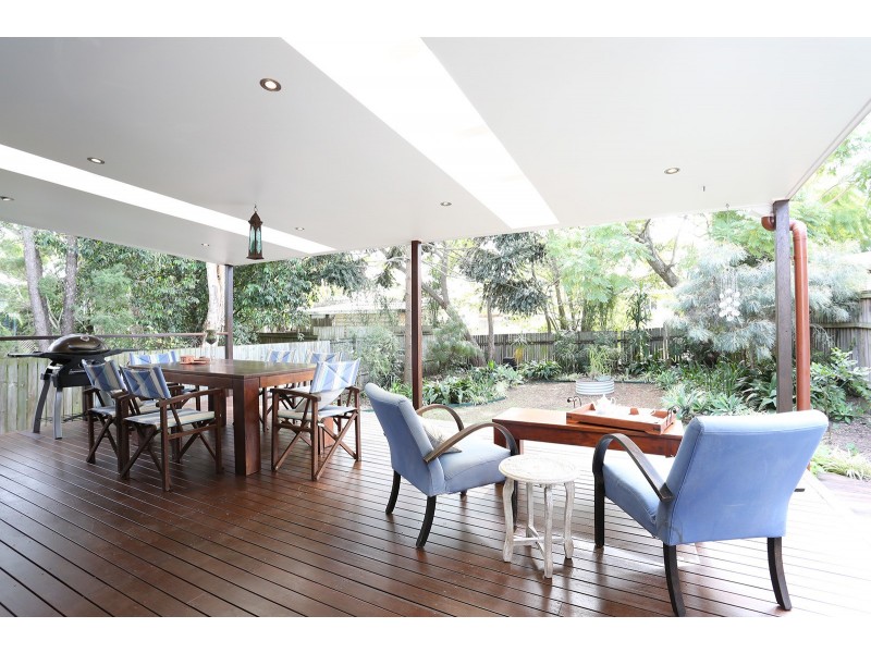 95 Adam Street, Wynnum QLD 4178