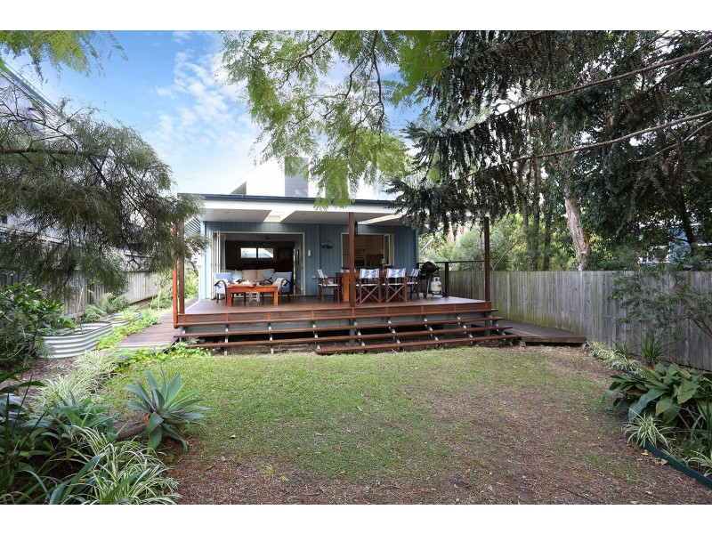 95 Adam Street, Wynnum QLD 4178