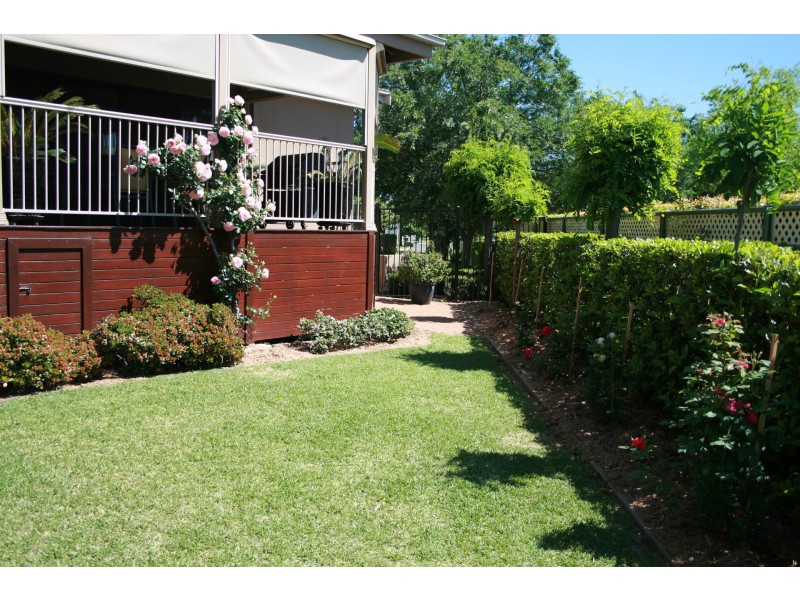 14 HANDARA CLOSE, Dubbo NSW 2830