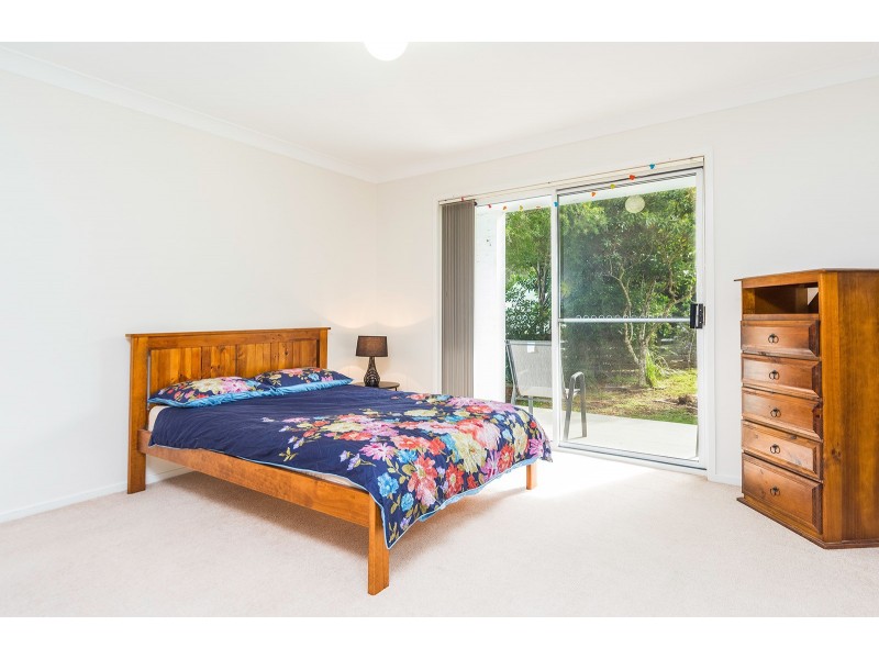 10/13 Augusta Place, Mollymook Beach NSW 2539