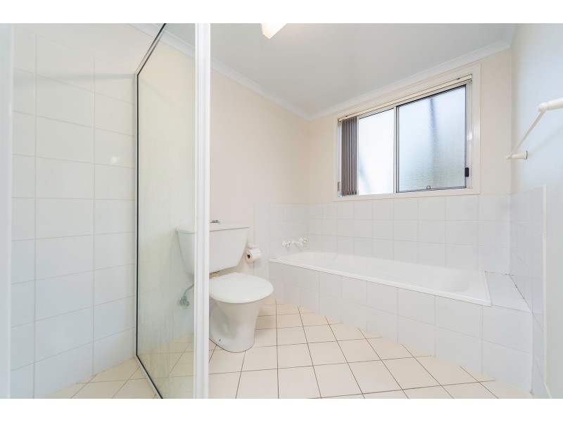 10/13 Augusta Place, Mollymook Beach NSW 2539