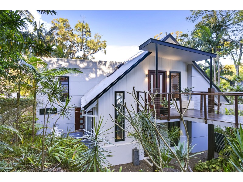 203 Centenary Heights Road, Coolum Beach QLD 4573